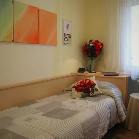 Delle Rose 3* Κονελιάνο
