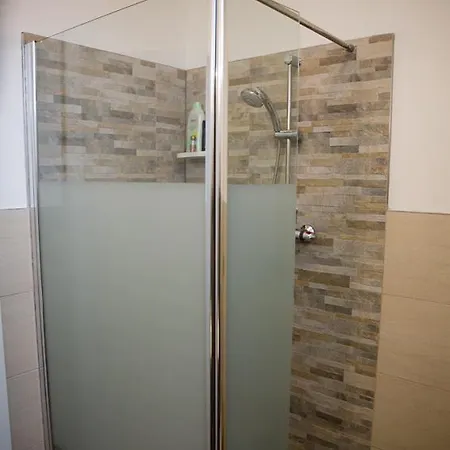 B&B Delle Rose 코넬리아노