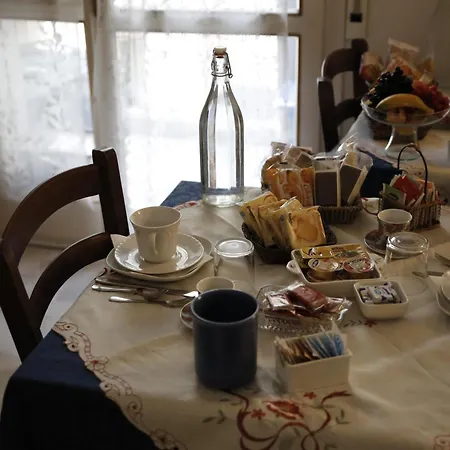 Bed & Breakfast Delle Rose 3*