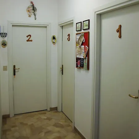 Delle Rose Bed & Breakfast 3*